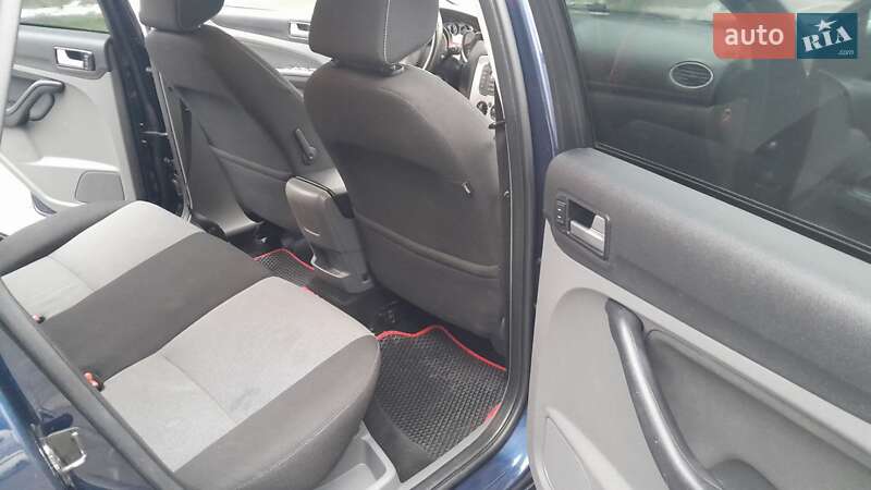 Універсал Ford Focus 2010 в Дрогобичі