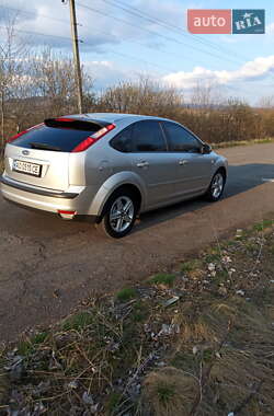 Хэтчбек Ford Focus 2007 в Ужгороде