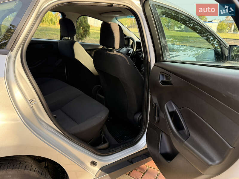 Седан Ford Focus 2016 в Харкові