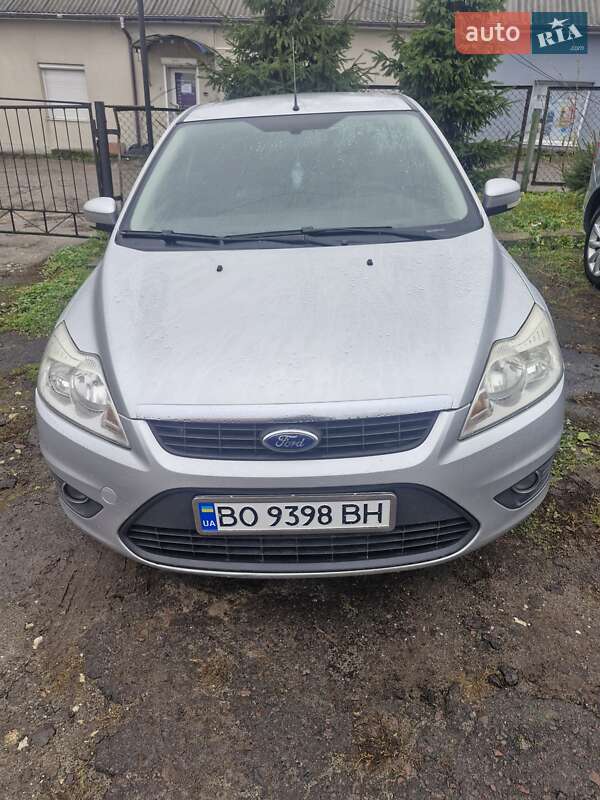 Ford Focus 2011