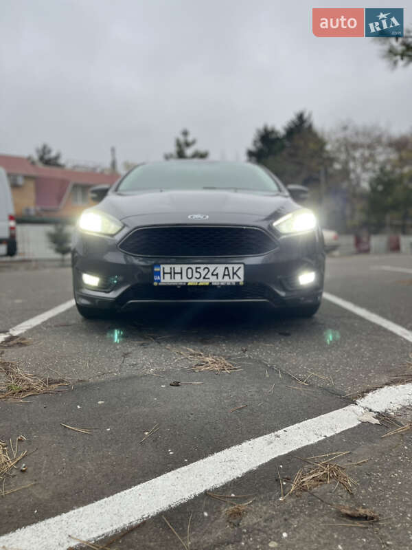Седан Ford Focus 2017 в Одессе