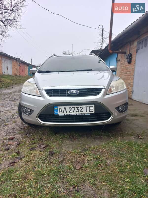 Ford Focus 2010 Ford Focus 2010