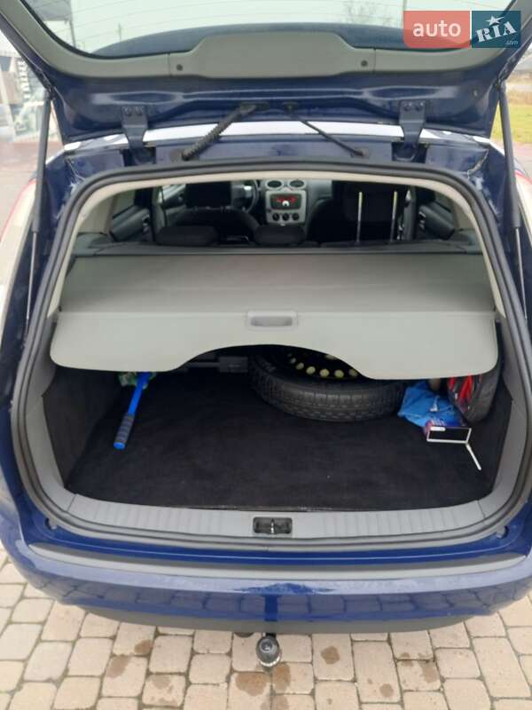 Универсал Ford Focus 2010 в Львове