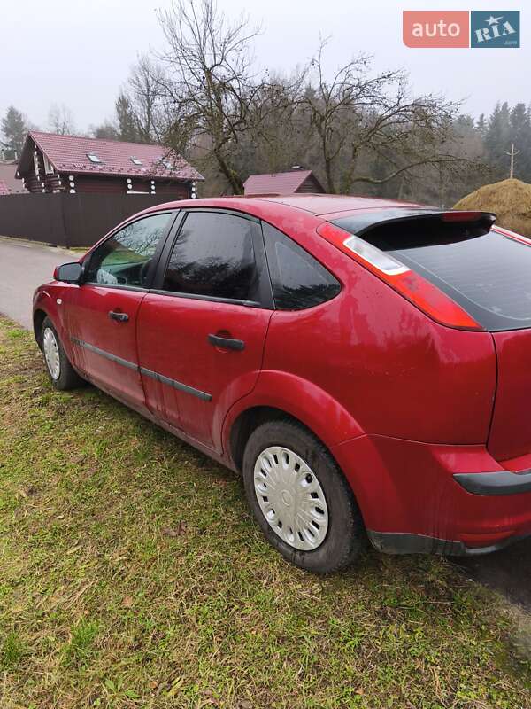 Хэтчбек Ford Focus 2006 в Ивано-Франковске