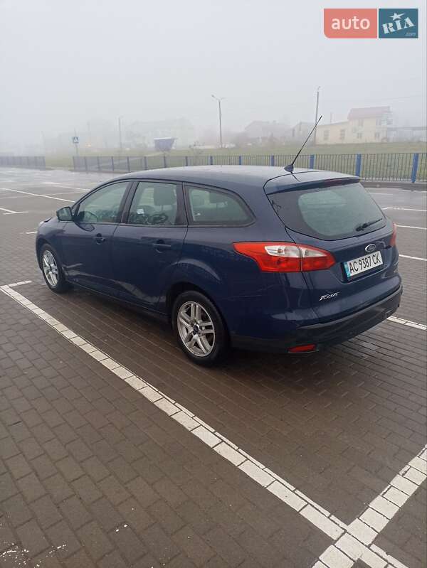 Универсал Ford Focus 2013 в Нововолынске