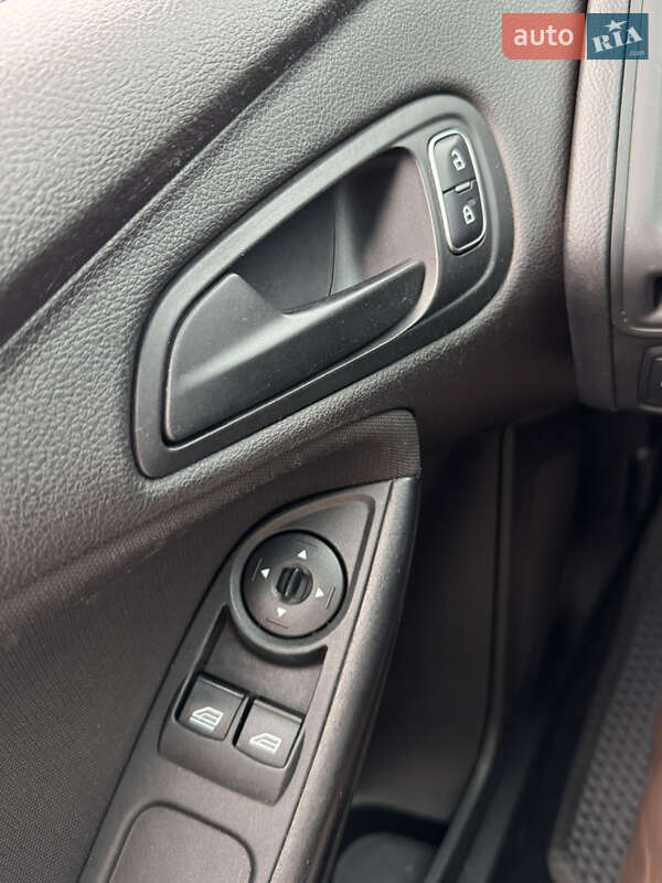 Седан Ford Focus 2017 в Харькове