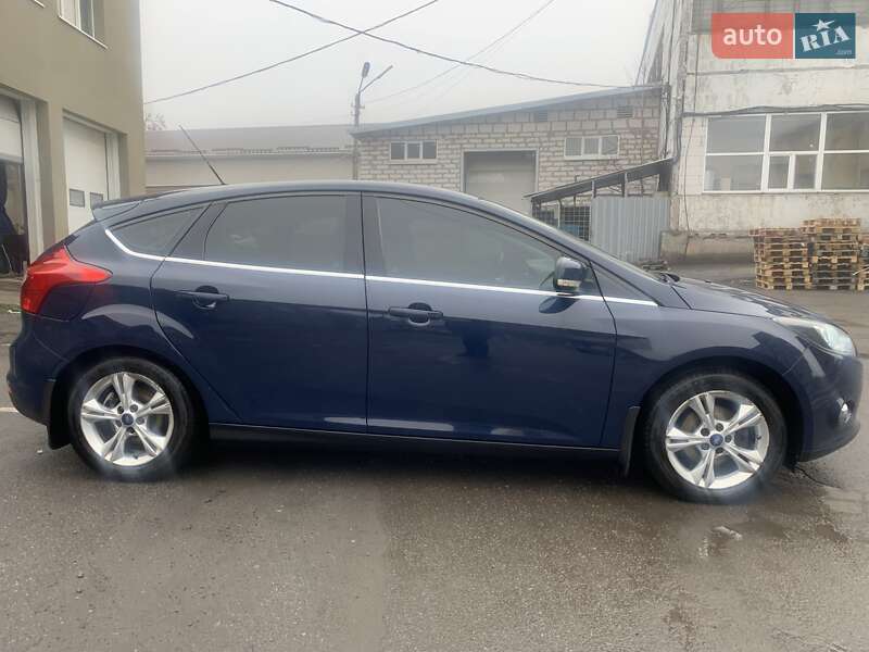Хэтчбек Ford Focus 2012 в Днепре фото 4 Хэтчбек Ford Focus 2012 в Днепре