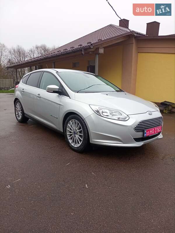 Хетчбек Ford Focus 2018 в Житомирі фото 9 Хетчбек Ford Focus 2018 в Житомирі