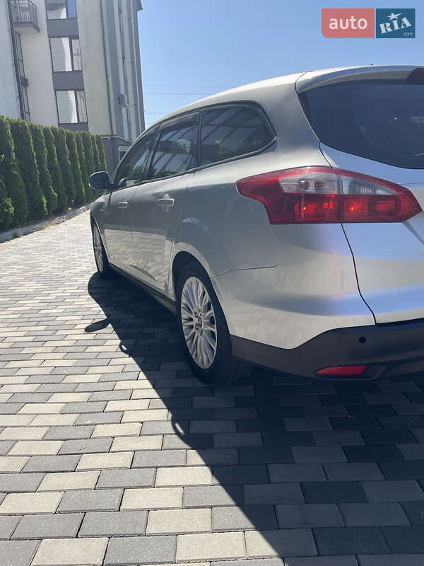 Универсал Ford Focus 2011 в Луцке