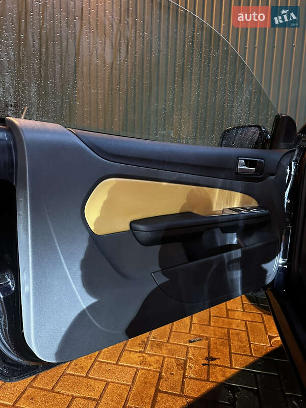 Кабриолет Ford Focus 2007 в Хмельницком