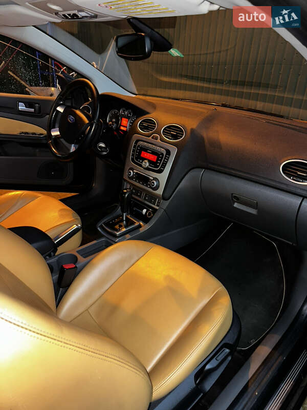 Кабриолет Ford Focus 2007 в Хмельницком