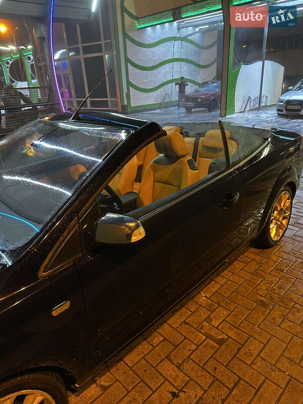 Кабриолет Ford Focus 2007 в Хмельницком