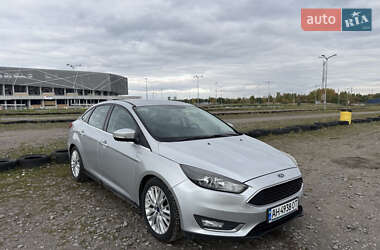 Седан Ford Focus 2016 в Шептицькому