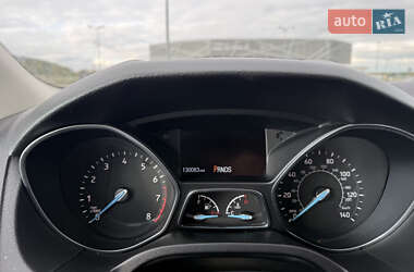 Седан Ford Focus 2016 в Шептицькому