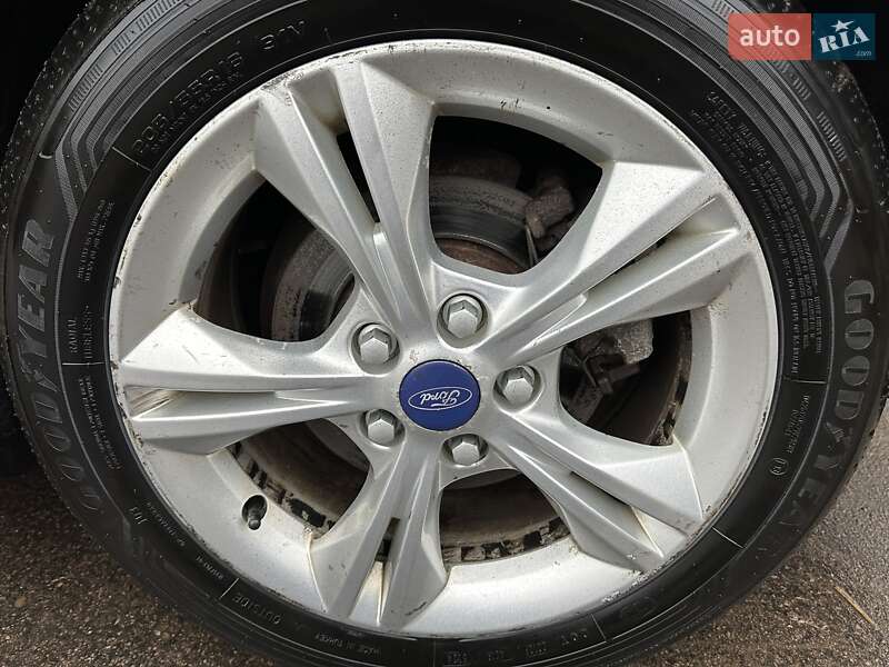 Хэтчбек Ford Focus 2012 в Львове фото 42 Хэтчбек Ford Focus 2012 в Львове