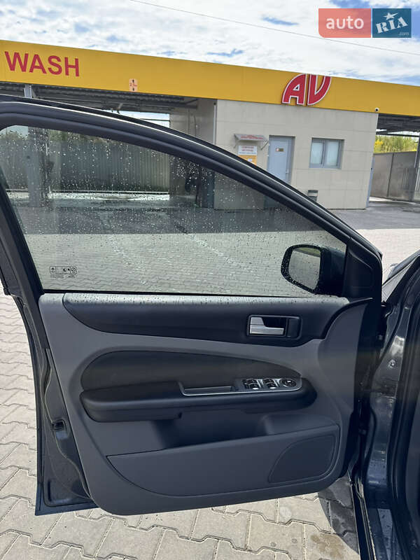 Универсал Ford Focus 2010 в Луцке