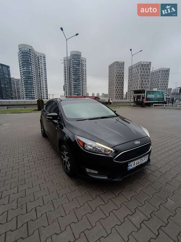 Хэтчбек Ford Focus 2016 в Киеве