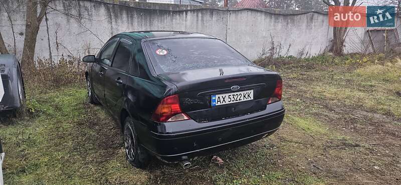 Седан Ford Focus 2002 в Старых Петровцах