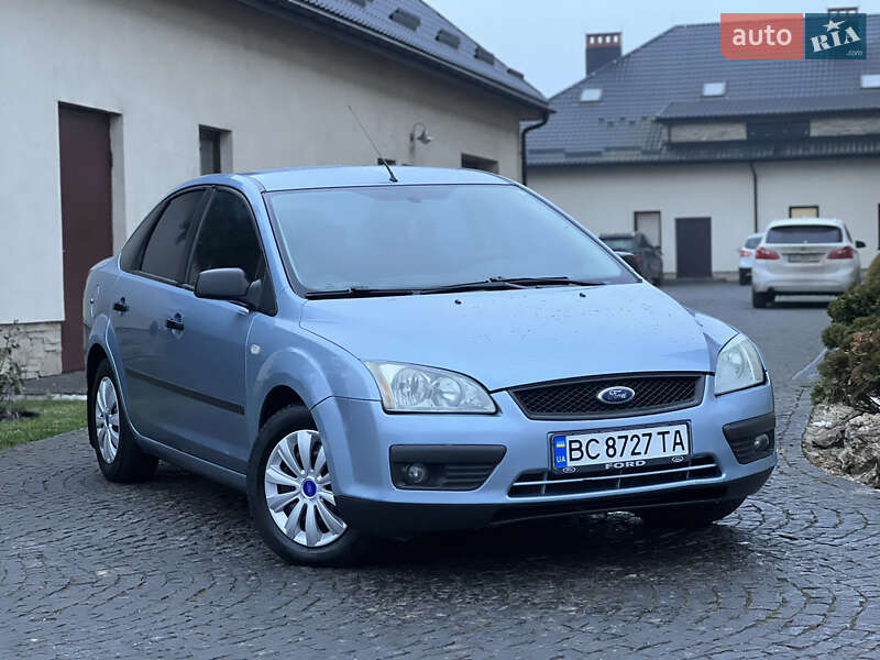 Седан Ford Focus 2006 в Жовкві