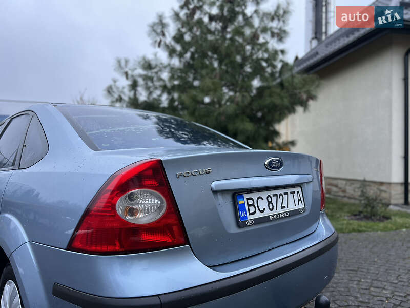 Седан Ford Focus 2006 в Жовкві