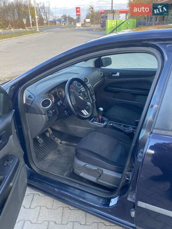 Хэтчбек Ford Focus 2006 в Хмельницком