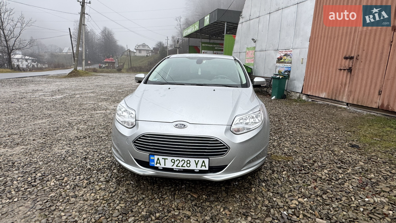 2018 Ford Focus - мініатюра 16