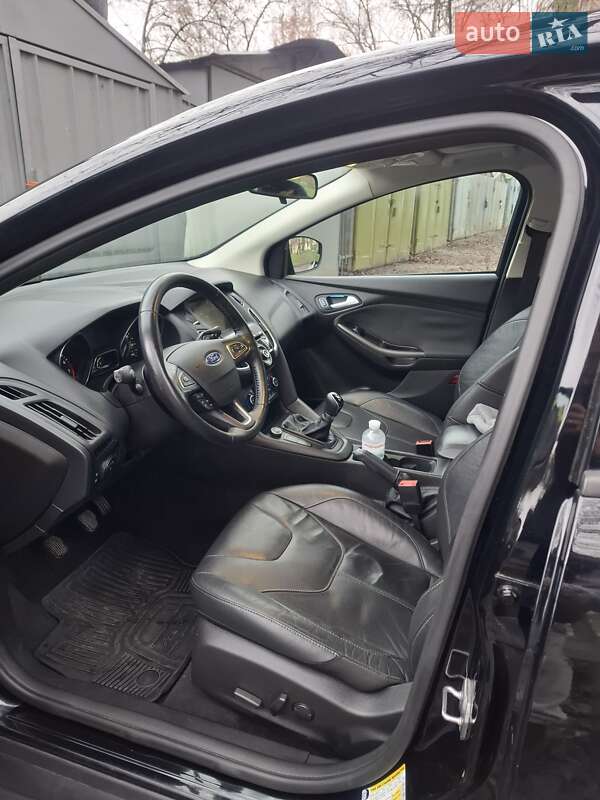 Седан Ford Focus 2016 в Киеве фото 12 Седан Ford Focus 2016 в Киеве