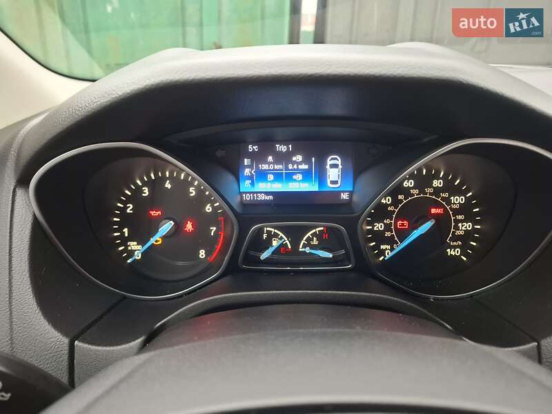 Седан Ford Focus 2016 в Киеве фото 18 Седан Ford Focus 2016 в Киеве
