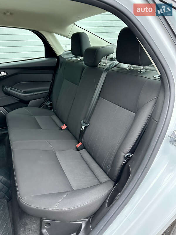 Седан Ford Focus 2017 в Києві