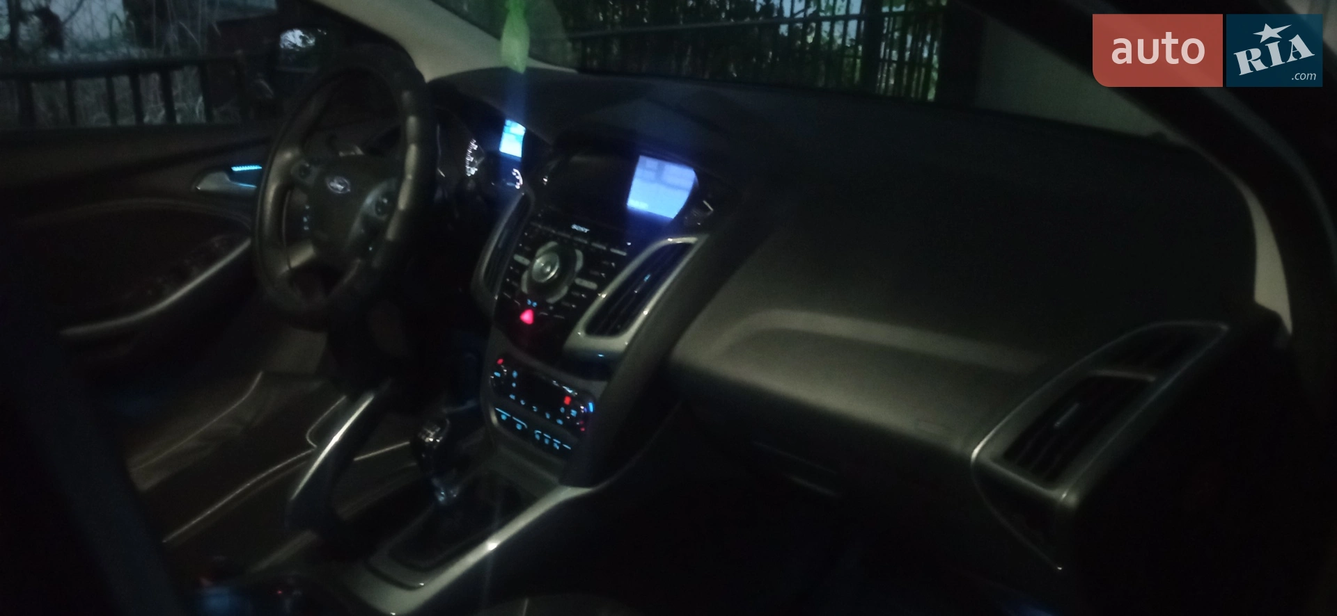2011 Ford Focus - мініатюра 8