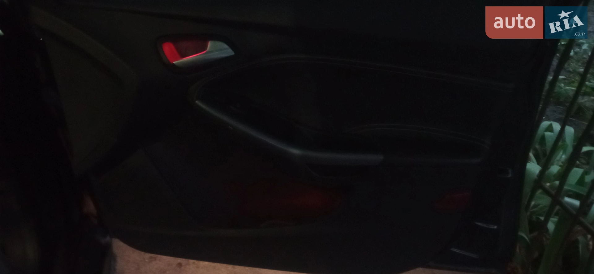 2011 Ford Focus - мініатюра 9