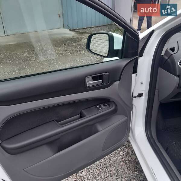 Универсал Ford Focus 2009 в Харькове