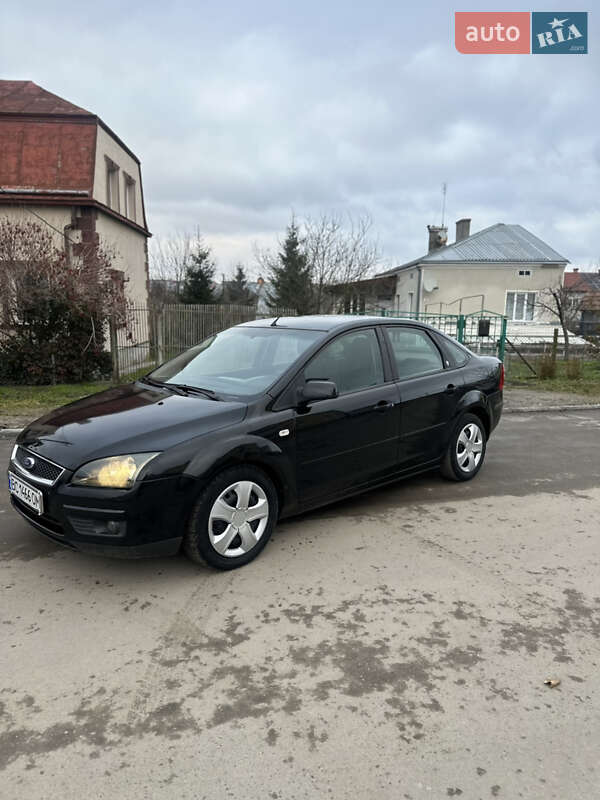 Седан Ford Focus 2005 в Золочеві фото 3 Седан Ford Focus 2005 в Золочеві