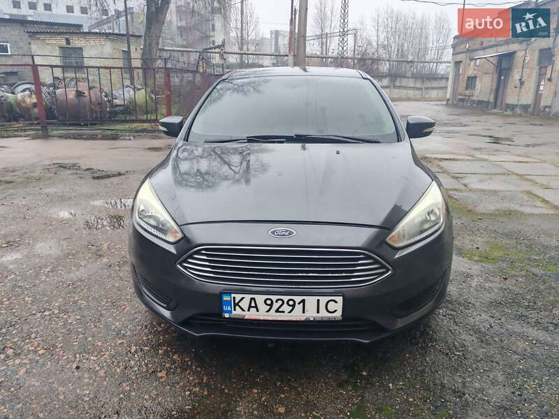 Седан Ford Focus 2017 в Киеве фото 8 Седан Ford Focus 2017 в Киеве