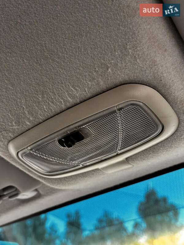 Седан Ford Focus 2003 в Луцке