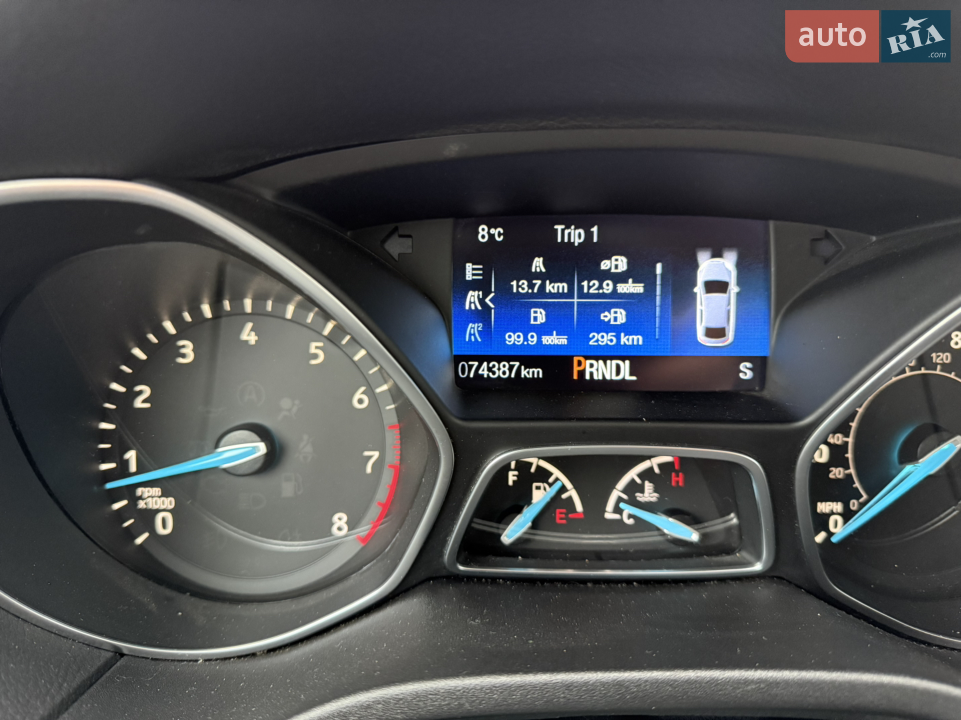 2017 Ford Focus - мініатюра 16