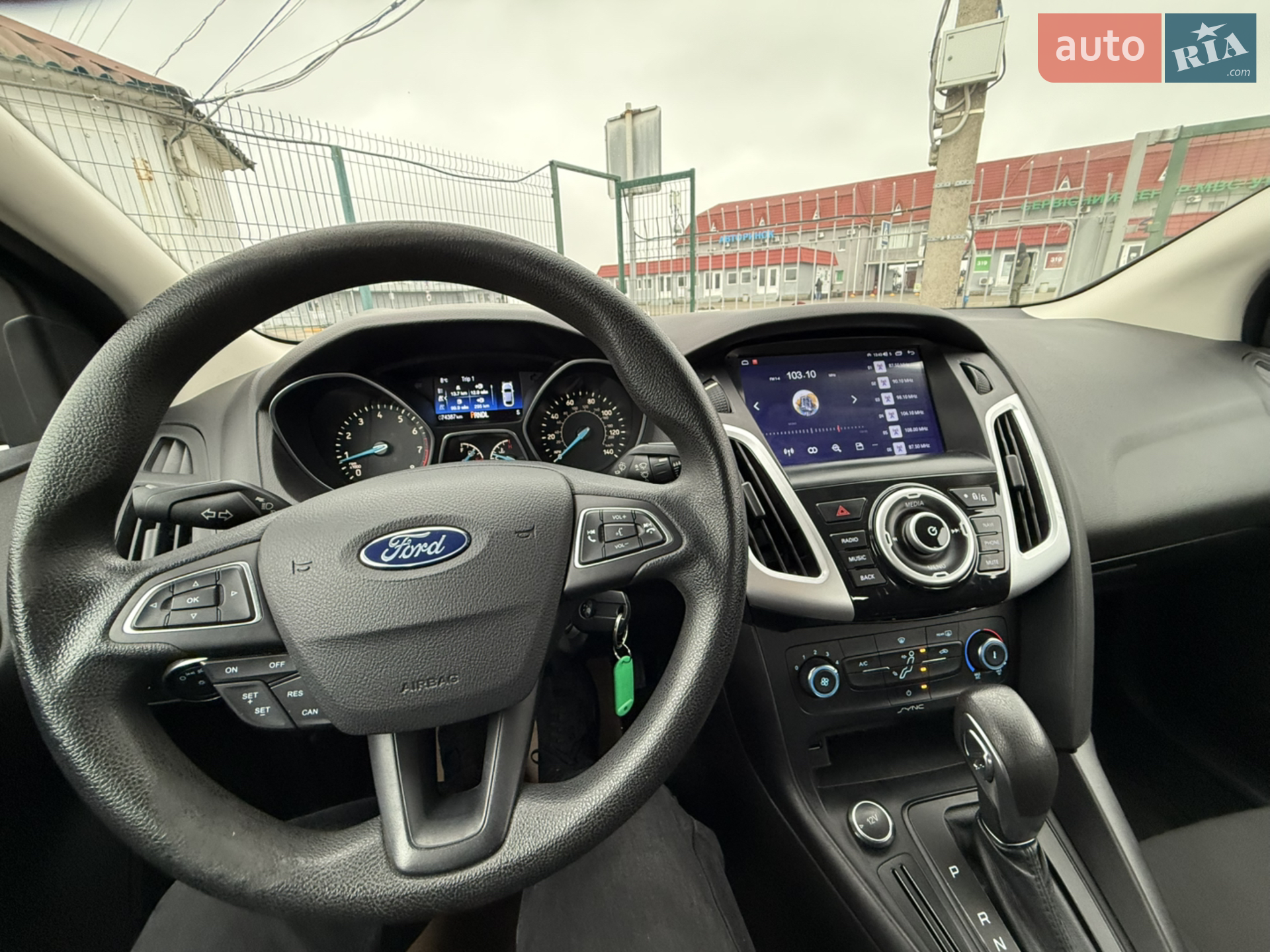 2017 Ford Focus - мініатюра 17