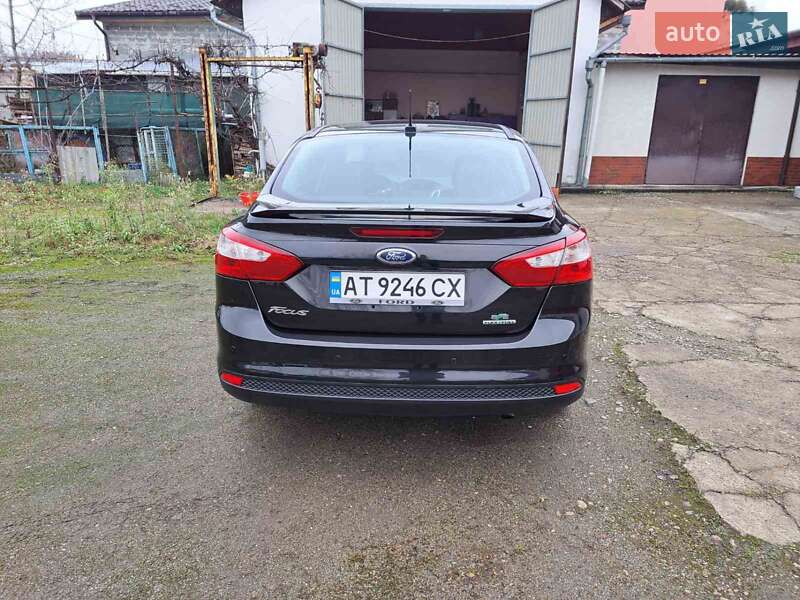 Седан Ford Focus 2013 в Ивано-Франковске
