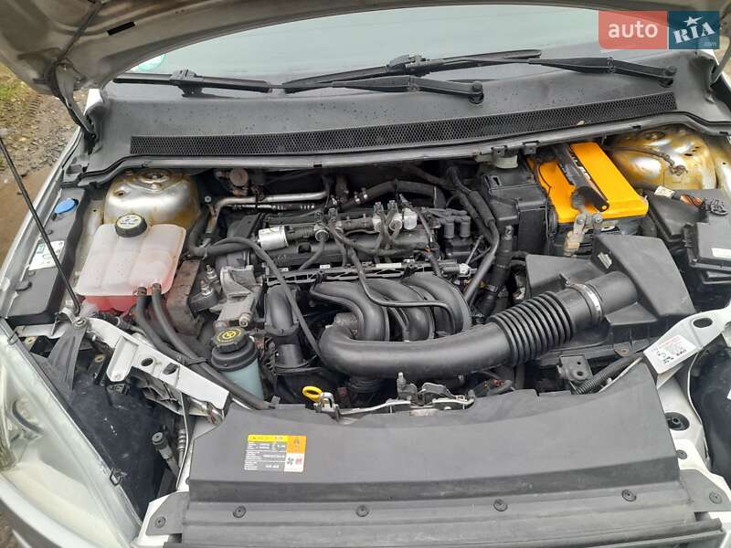 Универсал Ford Focus 2006 в Староконстантинове