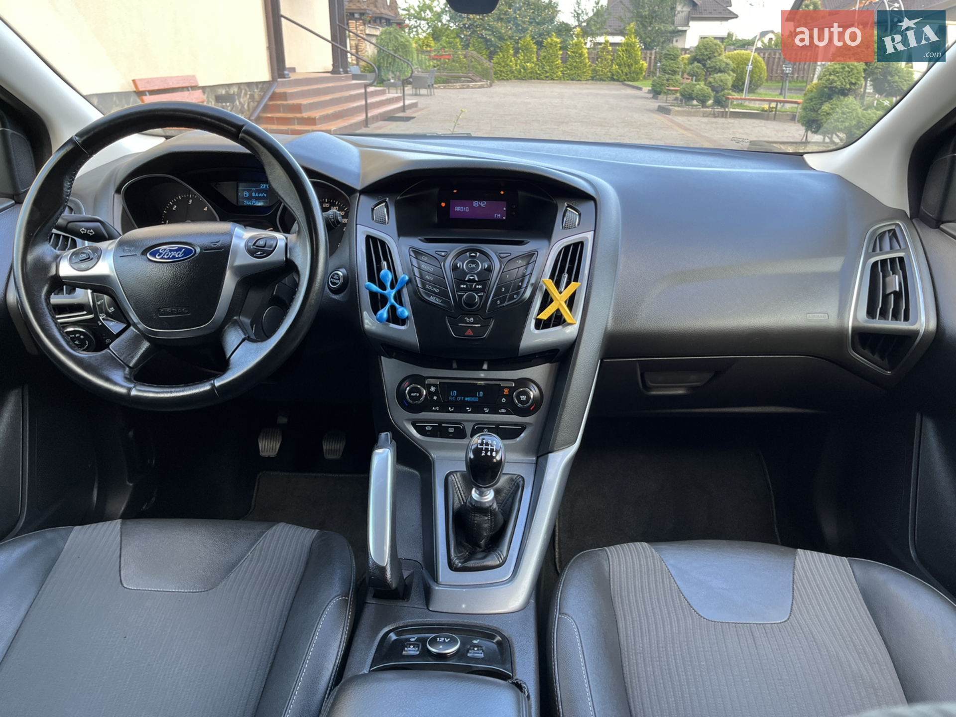 2012 Ford Focus - мініатюра 107