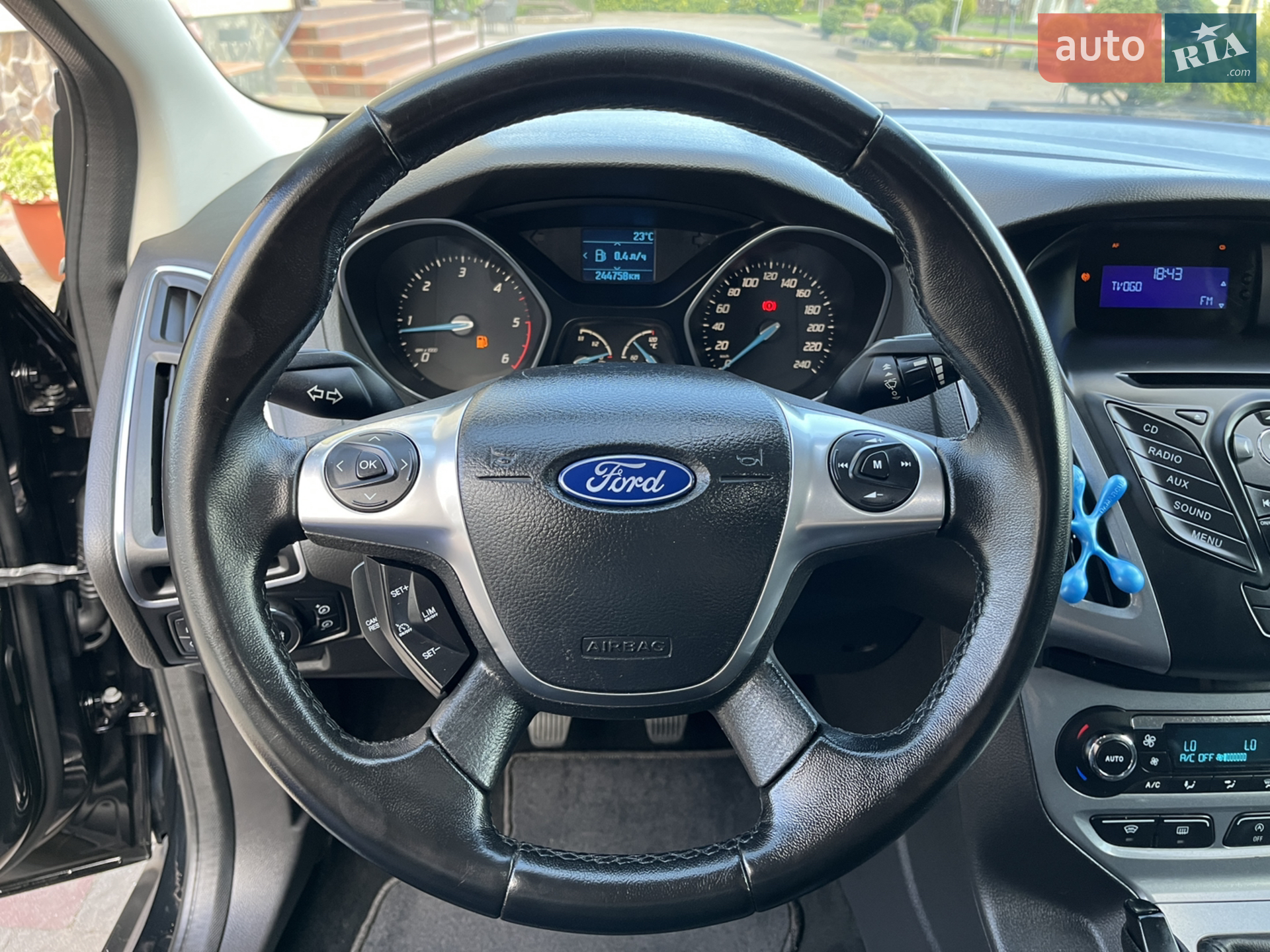 2012 Ford Focus - мініатюра 111