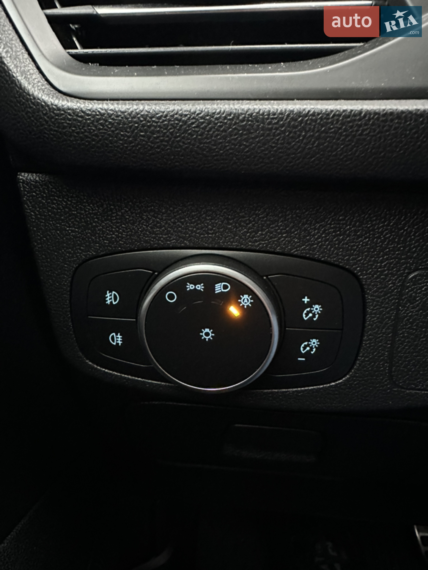 2020 Ford Focus - мініатюра 22