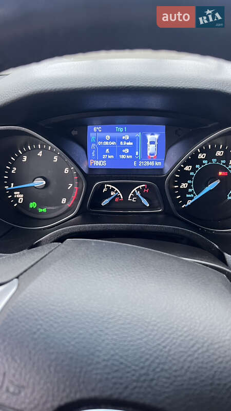 Хэтчбек Ford Focus 2014 в Киеве фото 13 Хэтчбек Ford Focus 2014 в Киеве