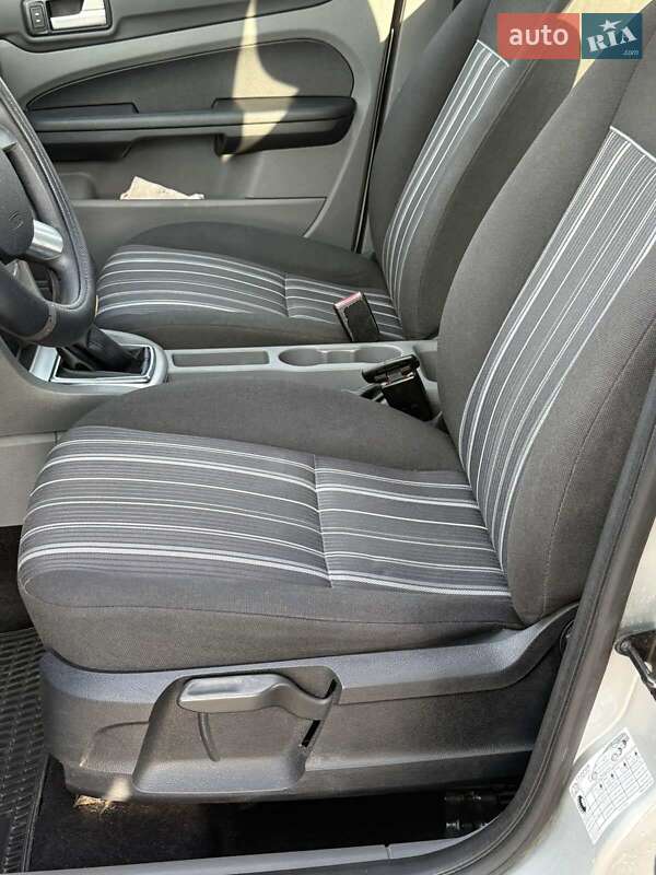 Універсал Ford Focus 2008 в Коломиї