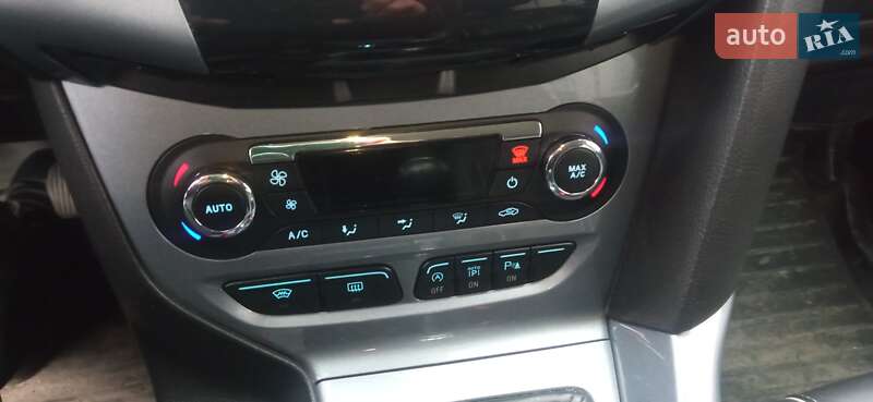 Універсал Ford Focus 2011 в Дніпрі