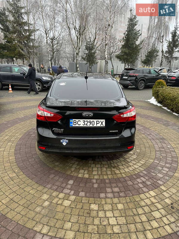 Седан Ford Focus 2013 в Львове фото 4 Седан Ford Focus 2013 в Львове