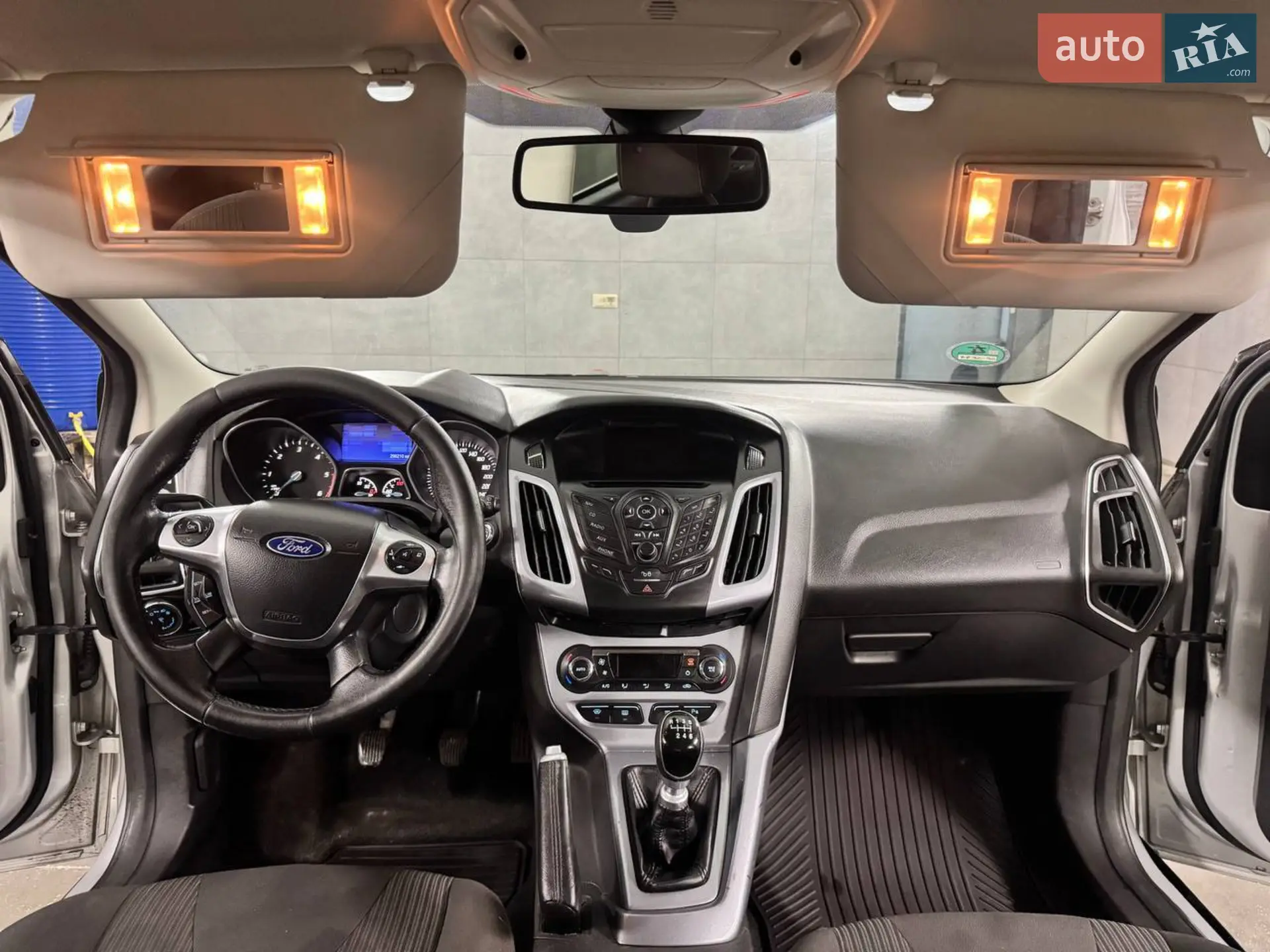 2012 Ford Focus - мініатюра 18