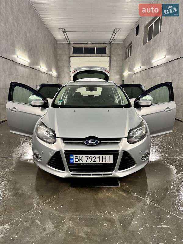 Универсал Ford Focus 2012 в Сарнах фото 21 Универсал Ford Focus 2012 в Сарнах
