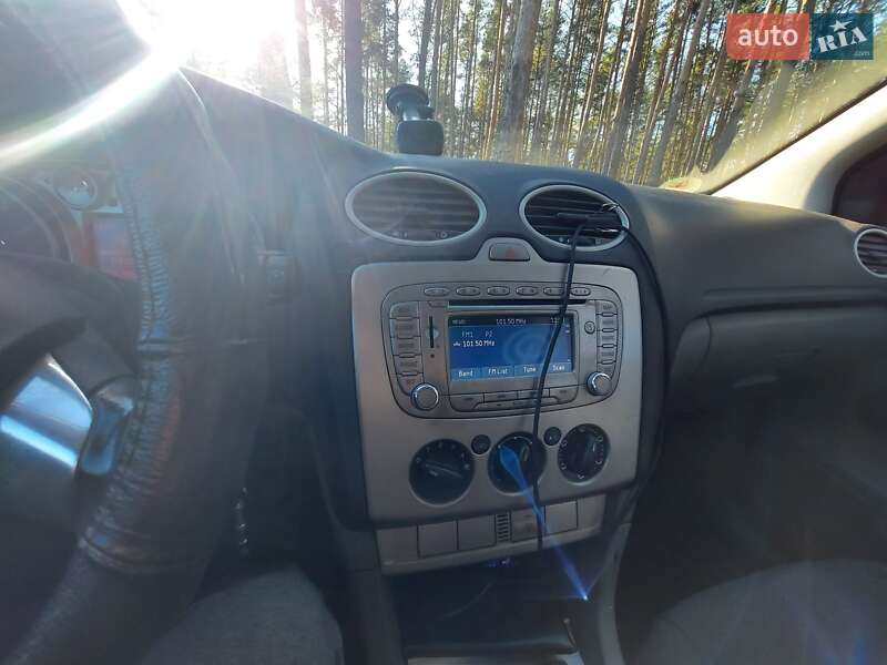 Универсал Ford Focus 2010 в Вышгороде фото 12 Универсал Ford Focus 2010 в Вышгороде