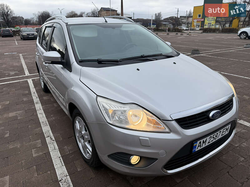 Универсал Ford Focus 2010 в Житомире фото 8 Универсал Ford Focus 2010 в Житомире